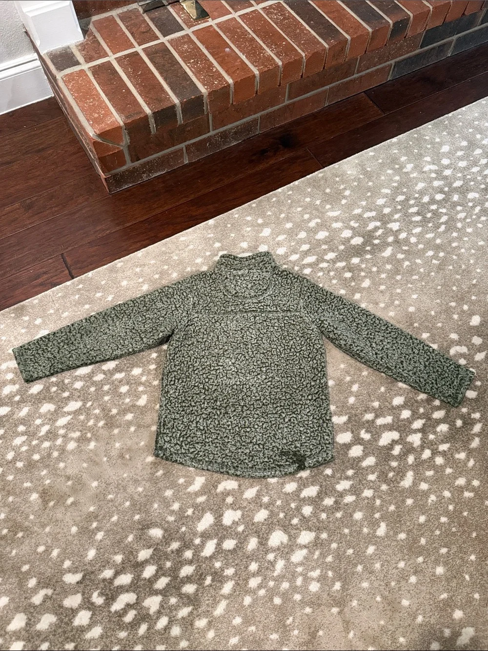 Bundle (3) Boys Sweaters. Size 6/7